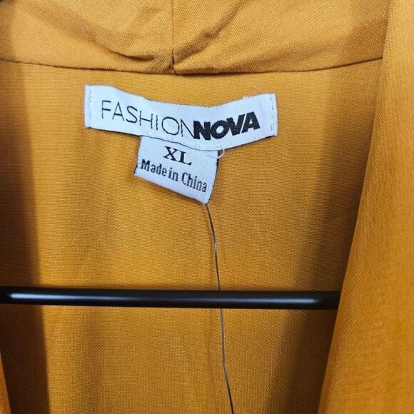 NWT Fashion Nova Stroll at the Plaza Jumpsuit. Mustard Yellow XL - Picture 13 of 16